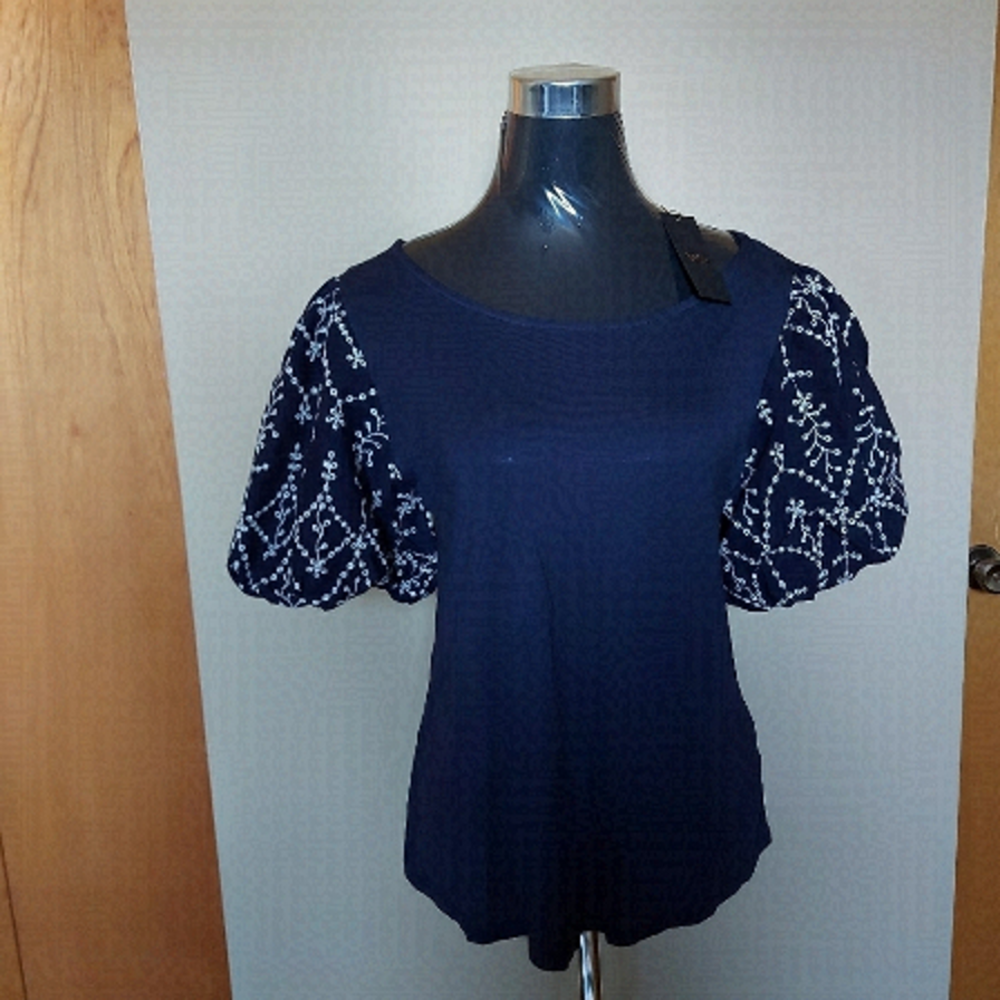 Coastal Chic W5 Puff Sleeve Top Size Large Boho Chic Style Nautical-Inspired